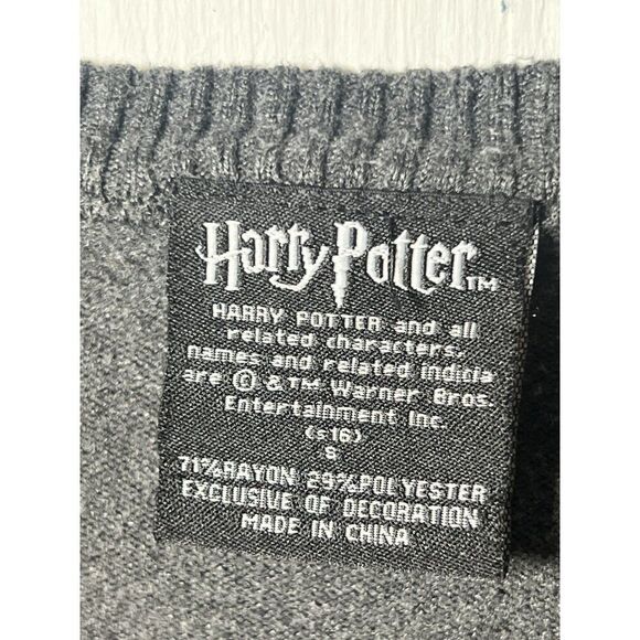 Harry Potter Womens S Gryffindor House Button Front Cardigan Knit Sweater.   Mm - Picture 4 of 5